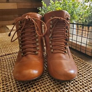 Hush Puppies women boots